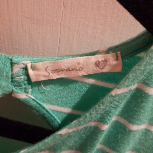 Soprano (Nordstrom) Circle-back blouse - Picture 2 of 5